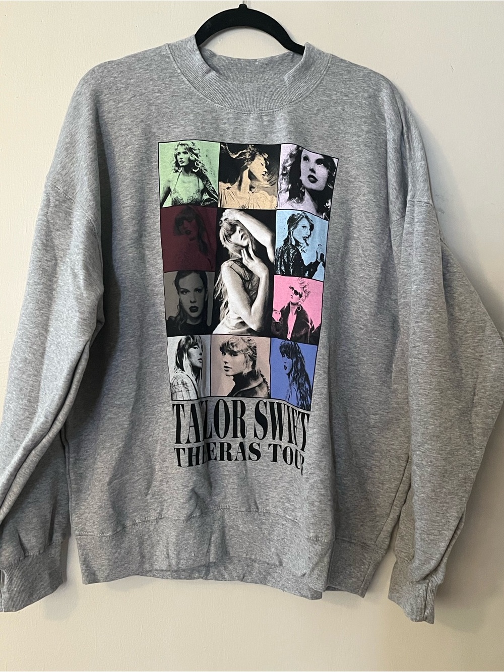 Taylor Swift The Eras Tour Official Merch Gray Crewneck Sweatshirt Size Large